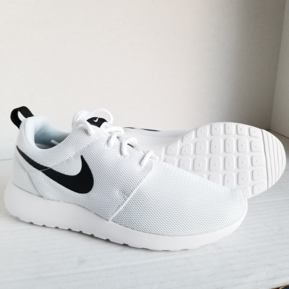 Nike Shoes - NEW Nike Roshe One White/Black Women 6.5